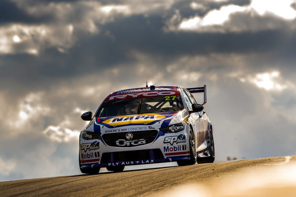 Rossi, Hinchcliffe persevere to Bathurst finish